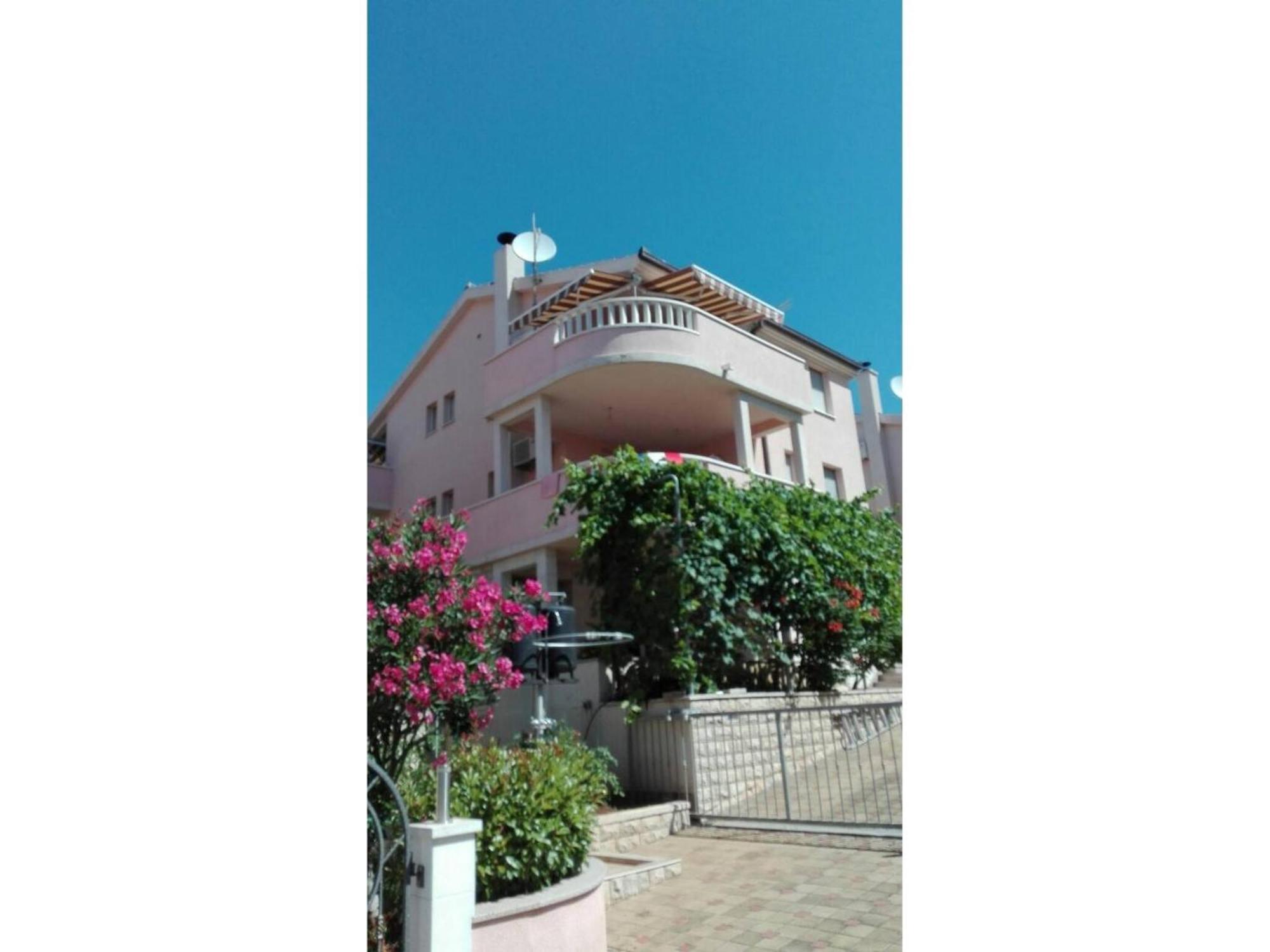 Apartments Marijana Zaboric Exterior photo